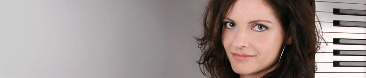 cropped-christiane_cmk_0512_1280x365-ff.jpg